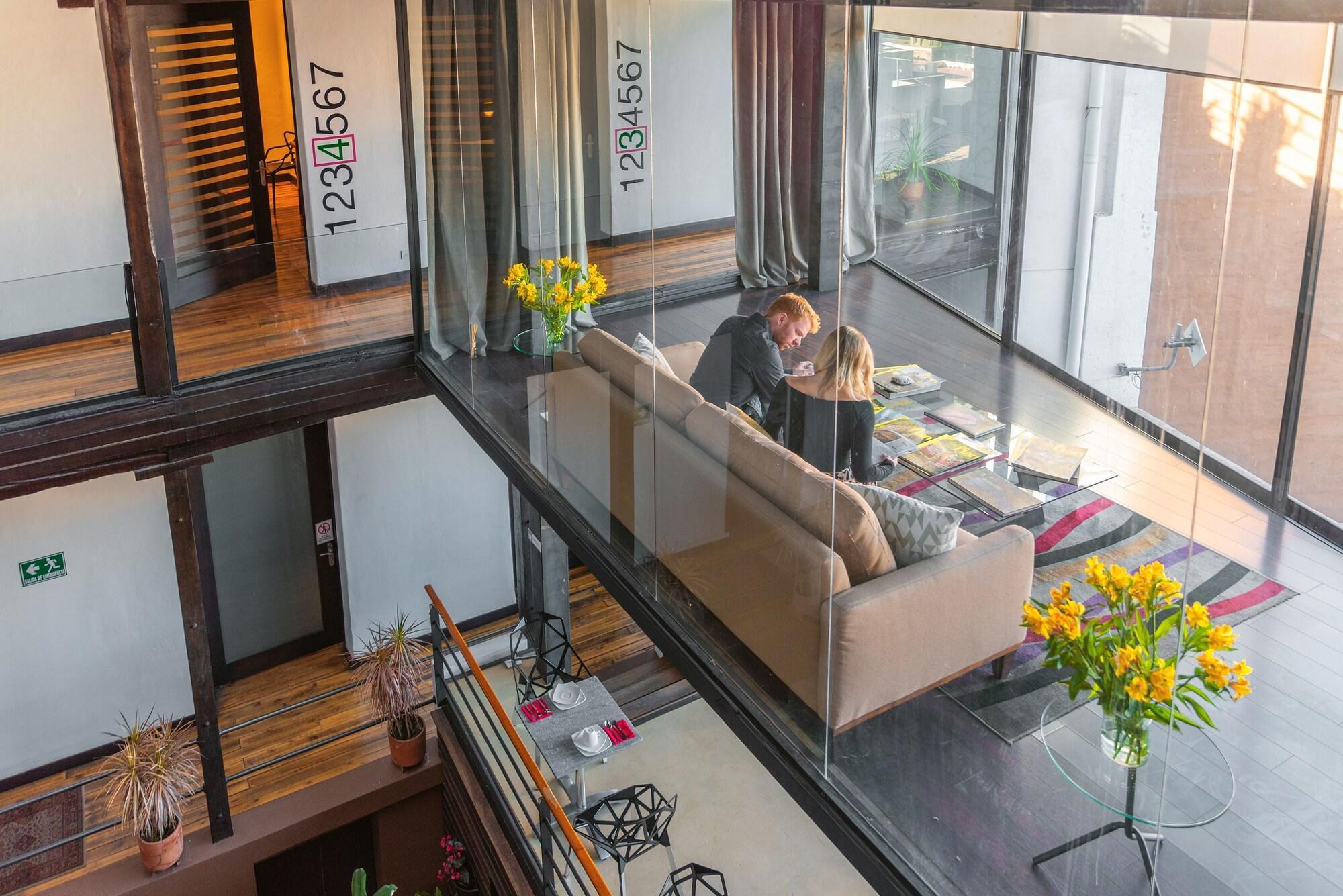 Hotel Casa Gardenia กีโต ภายนอก รูปภาพ