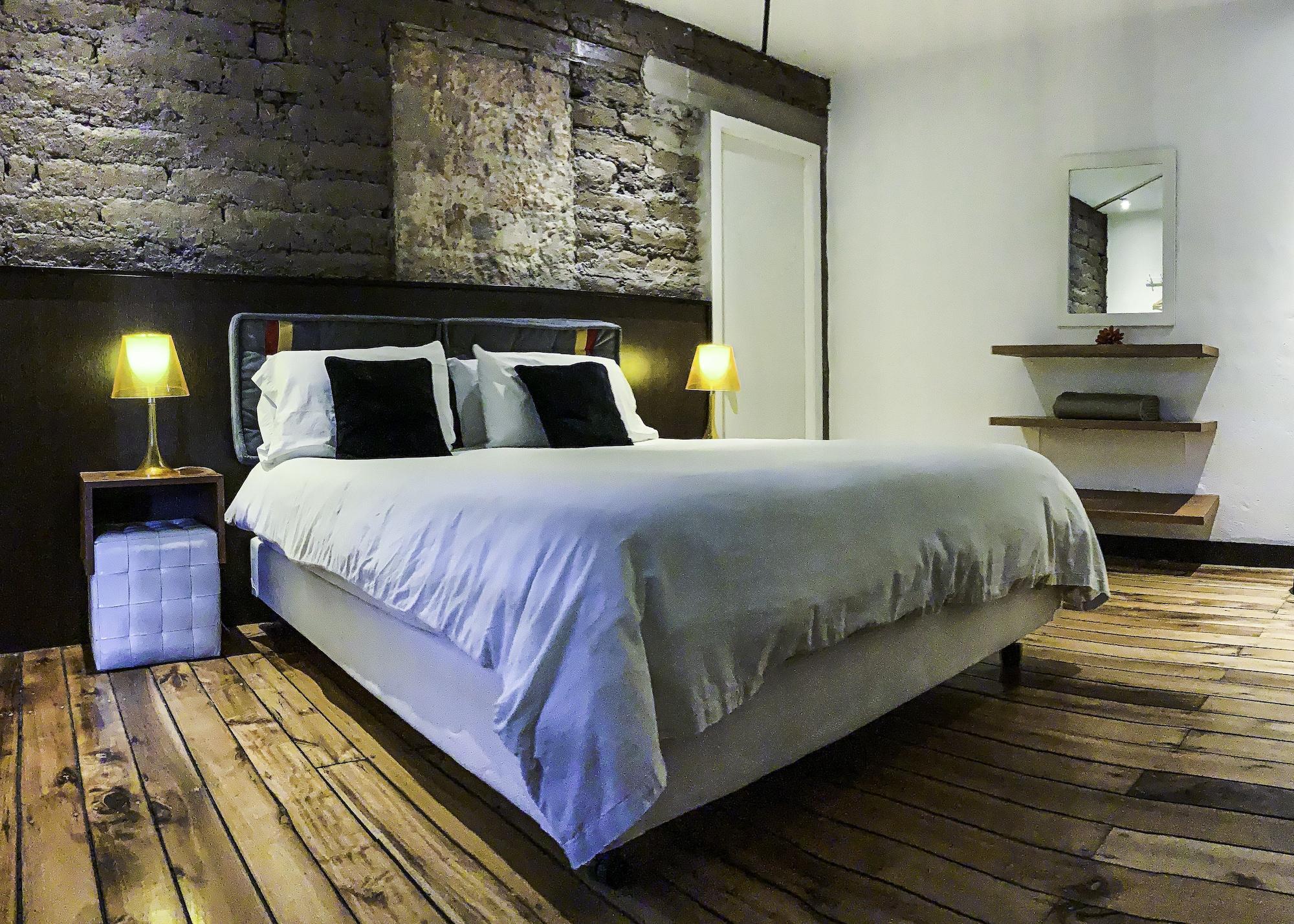 Hotel Casa Gardenia กีโต ภายนอก รูปภาพ