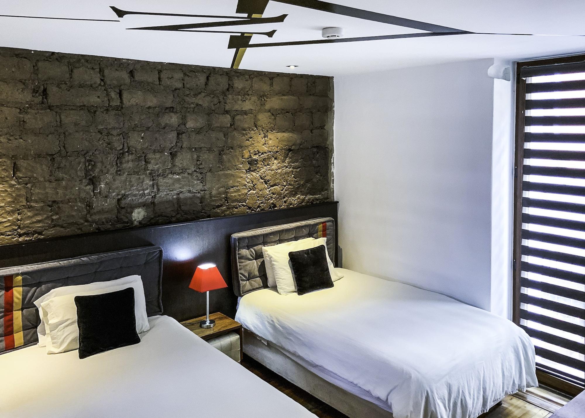 Hotel Casa Gardenia กีโต ภายนอก รูปภาพ