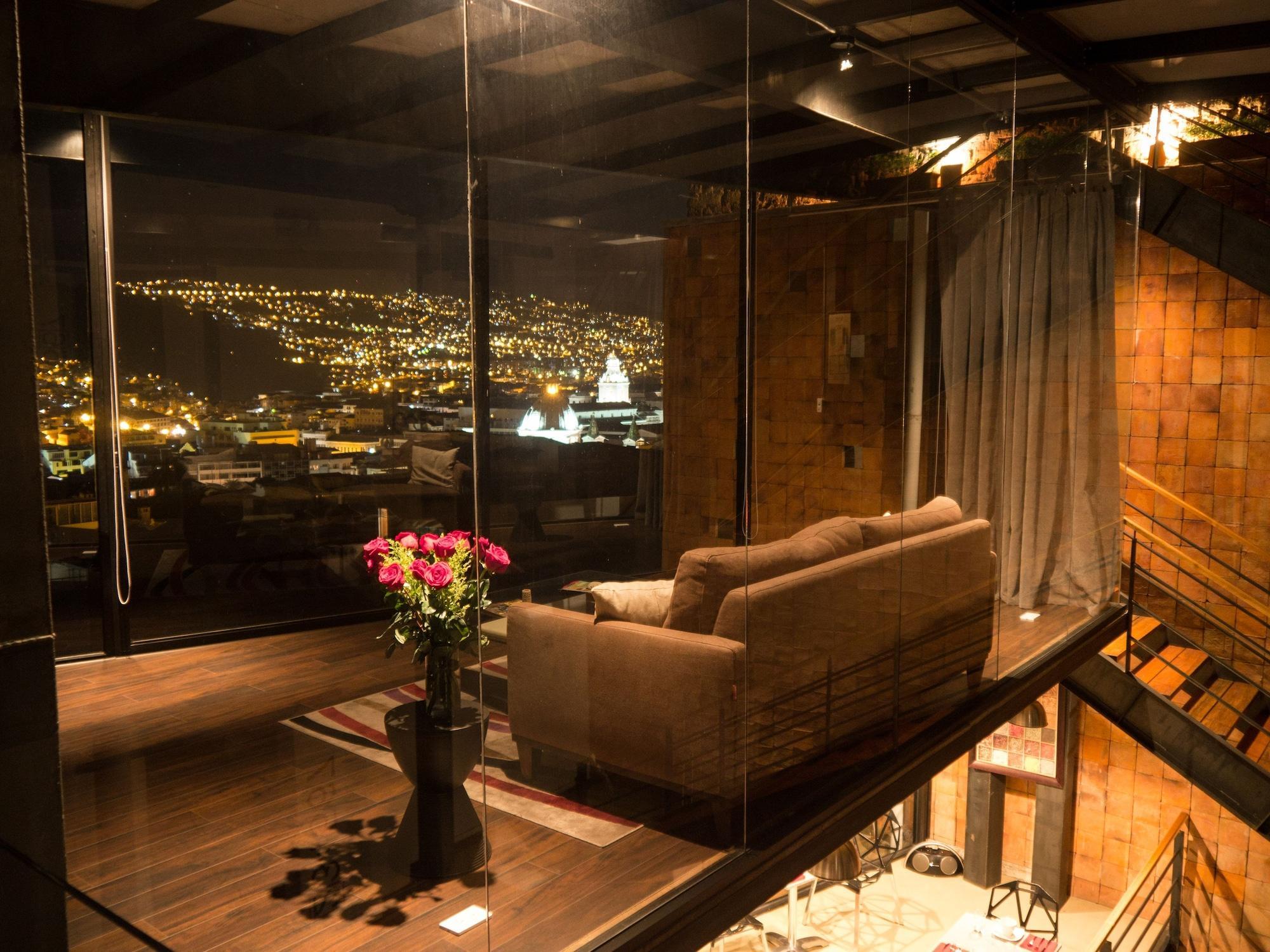 Hotel Casa Gardenia กีโต ภายนอก รูปภาพ