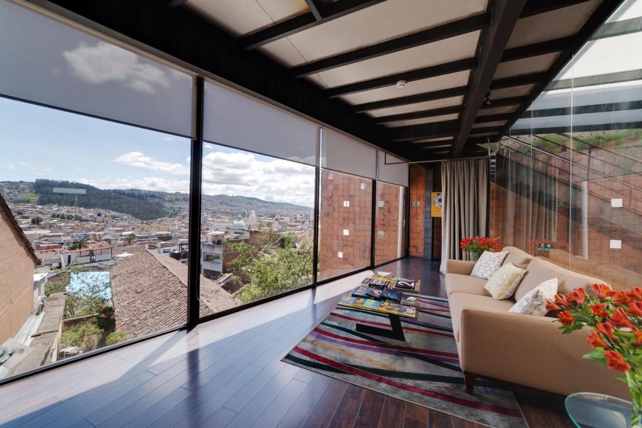 Hotel Casa Gardenia กีโต ภายนอก รูปภาพ